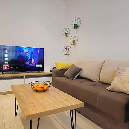 City Center Tirana Apartment! ภายนอก รูปภาพ